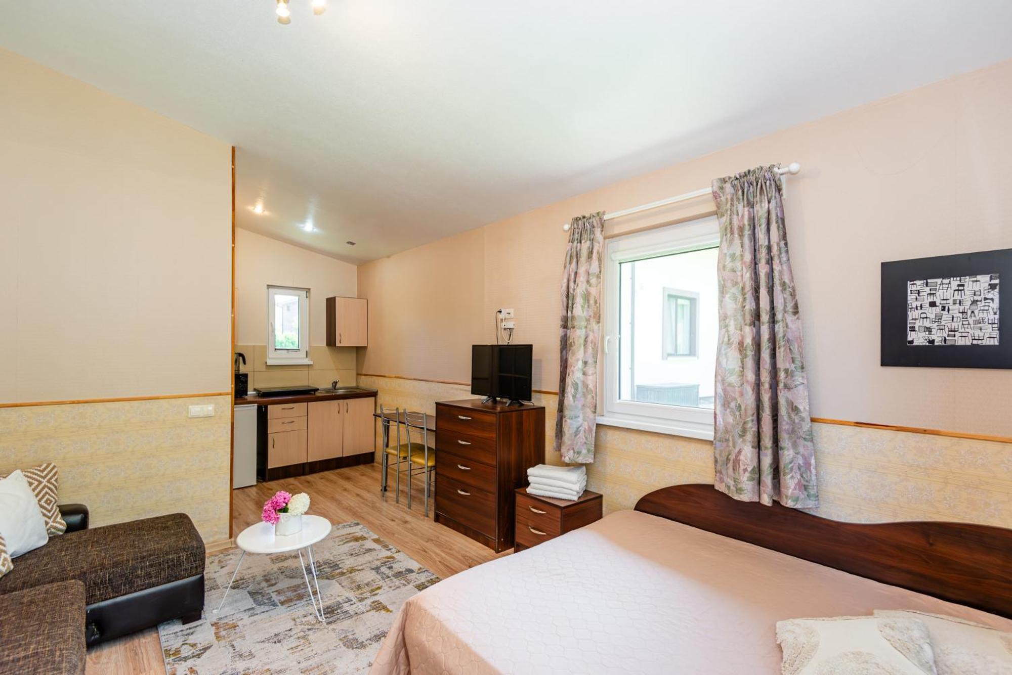 Guest House Pasaulio Krastas 帕兰加 外观 照片