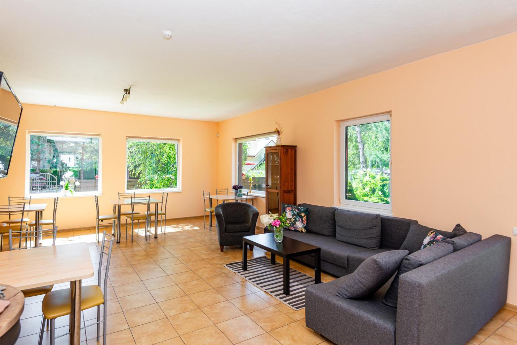 Guest House Pasaulio Krastas 帕兰加 外观 照片