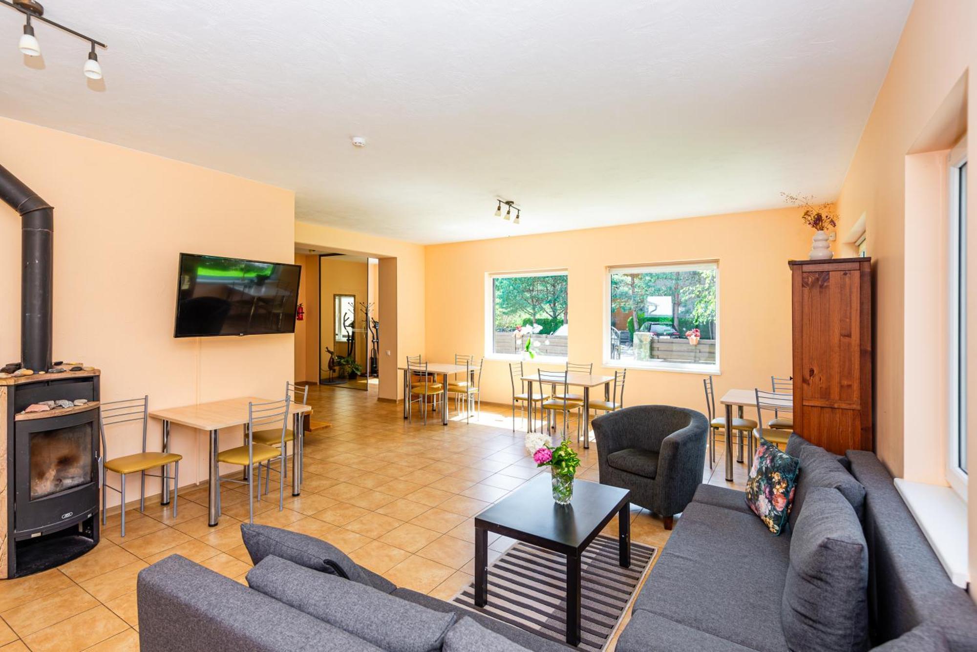 Guest House Pasaulio Krastas 帕兰加 外观 照片
